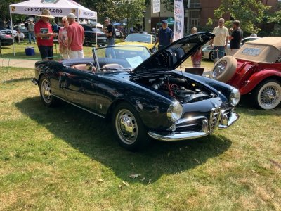 alfaRomeoGuiliettaSpider3.jpg alfaRomeoGuiliettaSpider3.jpg
