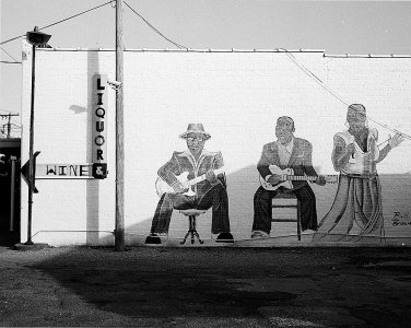 mural-3-musicains-Clarksdale-MS.jpg