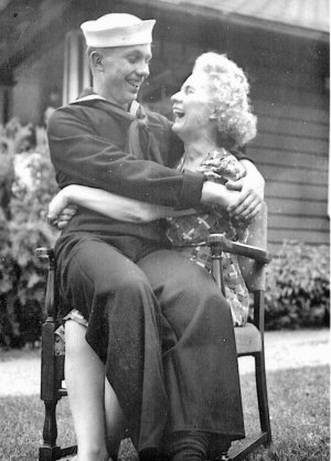 1942 A sailor and his gal008.jpg 1942 A sailor and his gal008.jpg