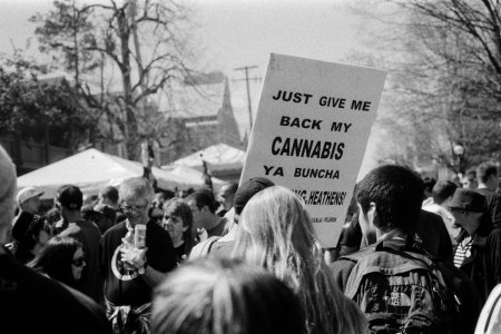 HashBash - Apr 2011 - Contax G1 - 45mm f2 - Neopan SS.jpg