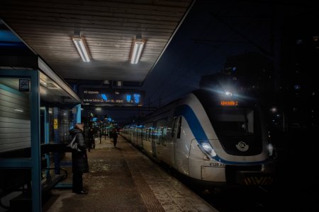 train platform 3.jpg