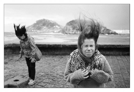 09_170225_HP5+_1600ASA_HC110_1+31_M5_Ultron_Naranja_07_PS_2023.jpg 09_170225_HP5+_1600ASA_HC110_1+31_M5_Ultron_Naranja_07_PS_2023.jpg