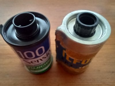 Film cassette sizes.jpg Film cassette sizes.jpg