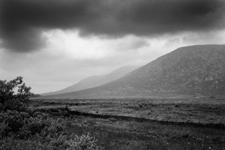 20040826MRTOMLINSON_connemara1 usm.jpg