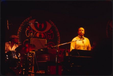 4 1975 06P #13   2018.1116-0202 Les McCann? -Ektachrome copy4RFF crop1 1600x.jpeg