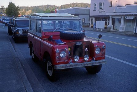 redLandRover88.jpg redLandRover88.jpg