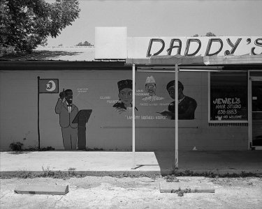 Daddys-Hair-Salon.jpg