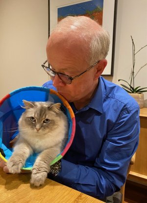 Cat tube.JPG Cat tube.JPG