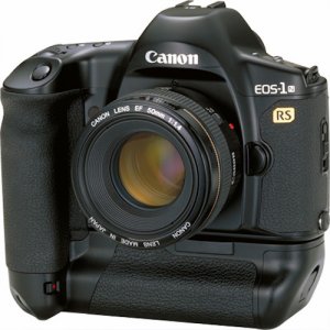 Canin EOS-1N RS with 50mm f:1.4 Canon EF lens.jpg Canin EOS-1N RS with 50mm f:1.4 Canon EF lens.jpg
