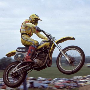 bobHannahMoreAirborne.jpg bobHannahMoreAirborne.jpg