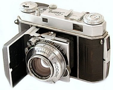 Kodak Retina IIa with 50mm f:2 Schneider Xenon.jpg Kodak Retina IIa with 50mm f:2 Schneider Xenon.jpg