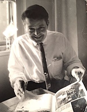 Ken Poli (Kenneth Joseph Poli), longtme editor of Popular Photography. .jpg Ken Poli (Kenneth Joseph Poli), longtme editor of Popular Photography. .jpg