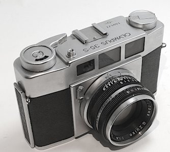Olympus 35-S II with  superb 4.2cm f:1.8 G.Zuiko lens..jpg