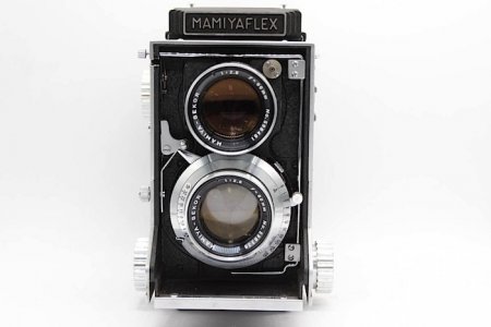 Mamiyaflex C2 with flat bottom, dual focusing knobs , and later 80mm f:2.8 Mamiya-Sekor lens w...jpg