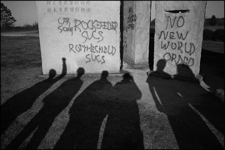 group-of-6-w-in-shadow.jpg group-of-6-w-in-shadow.jpg