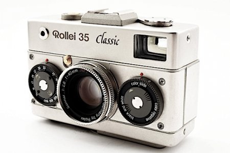 Limited Edition Rollei 35 Classic in Platinum.jpg