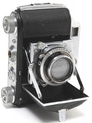 Prewar Weltini I with 50mm f:2 Schneider Xenio lens in Compur-Rapid shutter.jpeg