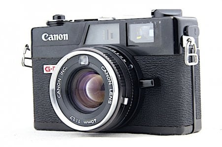 Canonet GIII QL 17 is gorgeous, and pricier, in black.jpeg Canonet GIII QL 17 is gorgeous, and pricier, in black.jpeg