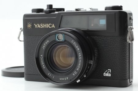 Yashica Electro 35 GX has outstanding 40mmm f:1.7 Color-Yashinon  DX  lens and pioneered the u...jpg